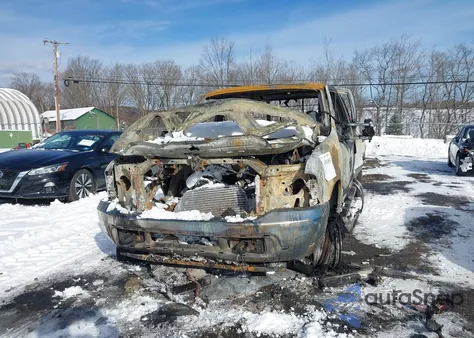 2001 Ford F-350 Lariat/Xl/Xlt из США, поврежденный, VIN 1FTSW31F81EB64192